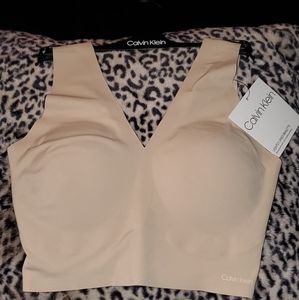 Calvin Klein Invisible Lightly Lined Bralette